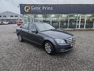 krockskadad bil auto Mercedes C-klasse 2.2 C-180 CDI 16V BlueEFFICIENCY Sedan 4Dr Diesel 2.148cc 88kW (120pk) RWD 2011/1