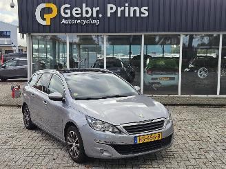 Unfallwagen Peugeot 308 1.6 BlueHDi 120 Combi/o 4Dr Diesel 1.560cc 88kW (120pk) FWD 2015/12