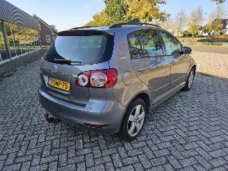 Vaurioauto  passenger cars Volkswagen Golf plus 1.6 TDI 16V 105 MPV  Diesel 1.596cc 77kW (105pk) FWD 2010/4