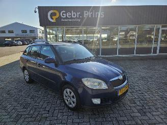 Vaurioauto  passenger cars Skoda Fabia 1.4 TDI 80 Combi/o 4Dr Diesel 1.422cc 59kW (80pk) FWD 2009/10