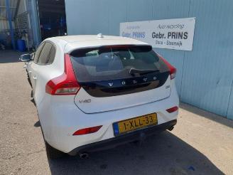 Volvo V-40 V40 (MV), Hatchback 5-drs, 2012 / 2019 2.0 D4 16V picture 1