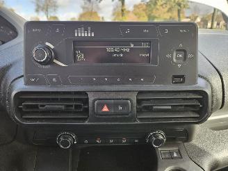 Peugeot Partner 1.6 BlueHDI 75 Bestel  Diesel 1.560cc 55kW (75pk) FWD picture 12