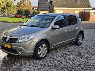 Dacia Sandero 1.2 16V Hatchback  Benzine 1.149cc 55kW (75pk) FWD picture 7