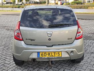 Dacia Sandero 1.2 16V Hatchback  Benzine 1.149cc 55kW (75pk) FWD picture 4