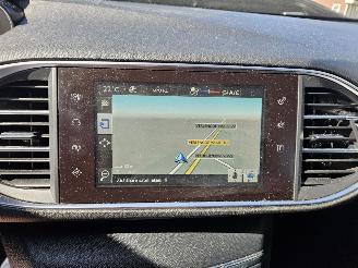 Peugeot 308 1.6 BlueHDi 120 Combi/o 4Dr Diesel 1.560cc 88kW (120pk) FWD 2014-03/2021-06 (LCBHZ) DV6FC; BHZ picture 12