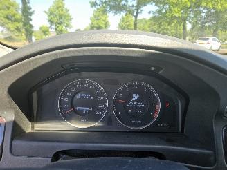 Volvo V-70 2.5 T LPG 20V Combi/o  Benzine 2.521cc 170kW (231pk) picture 16