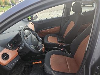 Hyundai I-10 1.0 12V Hatchback  Benzine 998cc 49kW (67pk) FWD picture 11