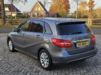 Mercedes B-klasse 1.6 B-180 BlueEFFICIENCY Turbo 16V Hatchback  Benzine 1.595cc 90kW (122pk) FWD picture 6