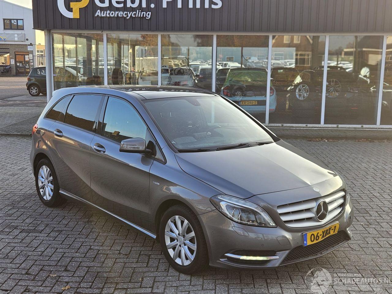 Mercedes B-klasse 1.6 B-180 BlueEFFICIENCY Turbo 16V Hatchback  Benzine 1.595cc 90kW (122pk) FWD