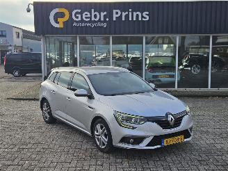 Unfallwagen Renault Mégane 1.5 AUT Energy dCi 110 Combi/o 4Dr Diesel 1 461cc 81kW (110pk) FWD 2016/10