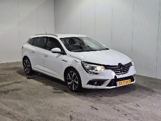 skadebil auto Renault Mégane 1.3 TCE 115 16V Combi/o 4Dr Benzine 1.332cc 85kW (116pk) FWD 2019/4