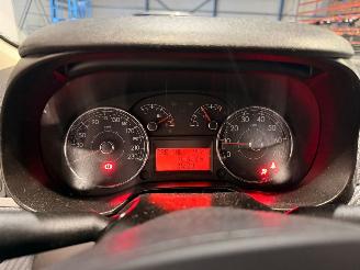 Fiat Punto 1.2 Hatchback  Benzine 1.242cc 48kW (65pk) FWD picture 9