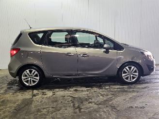 Opel Meriva 1.4 Turbo 16V Ecotec MPV  Benzine 1.364cc 103kW (140pk) picture 2