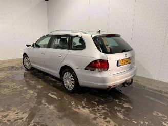 Damaged car Volkswagen Golf 1.6 TDI 16V 105 Combi/o  Diesel 1.596cc 77kW (105pk) FWD 2013/4