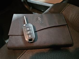 Citroën C3 1.2 Vti 12V PureTech Hatchback  Benzine 1.199cc 60kW (82pk) FWD picture 16