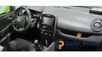 Renault Clio Clio IV Estate/Grandtour (7R), Combi 5-drs, 2012 / 2021 0.9 Energy TCE 90 12V picture 9