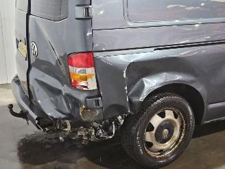 Volkswagen Transporter 2.5 TDi MPV  Diesel 2.460cc 128kW (174pk) FWD picture 6