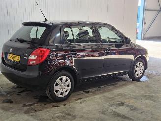 skadebil auto Skoda Fabia 1.2i 12V Hatchback 4Dr Benzine 1.198cc 51kW (69pk) 2011/4