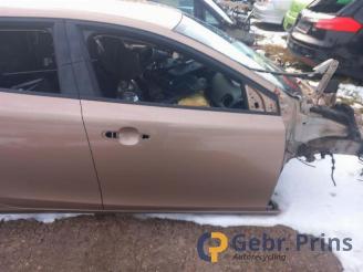 Volvo V-40 V40 (MV), Hatchback 5-drs, 2012 / 2019 1.6 T3 GTDi 16V picture 14