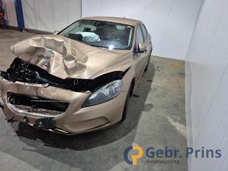 Volvo V-40 V40 (MV), Hatchback 5-drs, 2012 / 2019 1.6 T3 GTDi 16V picture 4