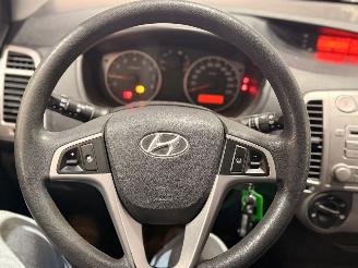 Hyundai I-20 1.4i 16V Hatchback  Benzine 1.396cc 74kW (101pk) FWD picture 20