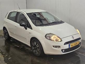 Fiat Punto 0.9 TwinAir Hatchback  Benzine 875cc 63kW (86pk) FWD picture 3