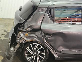 Suzuki Swift 1.2 Dual Jet 16V Smart Hybrid Hatchback 4Dr Elektrisch Benzine 1.242cc 61kW (83pk) FWD picture 7