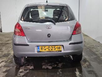 Toyota Yaris 1.3 16V VVT-i Hatchback  Benzine 1.298cc 64kW (87pk) picture 8