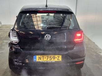 Volkswagen Polo 1.2 TSI 16V BlueMotion Technology Hatchback  Benzine 1,197cc 66kW (90pk) FWD picture 9