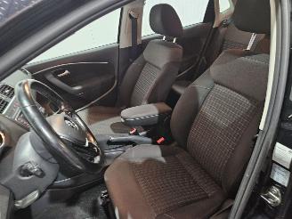 Volkswagen Polo 1.2 TSI 16V BlueMotion Technology Hatchback  Benzine 1,197cc 66kW (90pk) FWD picture 10