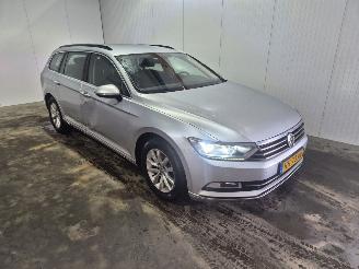 Volkswagen Passat 1.6 TDI 16V Combi/o  Diesel 1.598cc 88kW (120pk) FWD picture 3