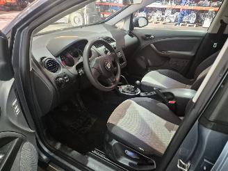 Seat Altea 1.6 MPV  Benzine 1.598cc 75kW (102pk) FWD picture 7