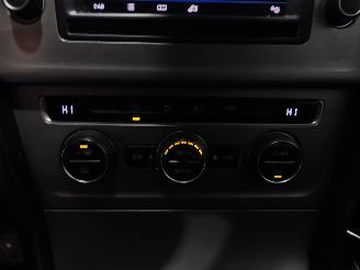 Volkswagen Golf 1.6 TDI BlueMotion 16V Combi/o  Diesel 1.598cc 81kW (110pk) FWD picture 13