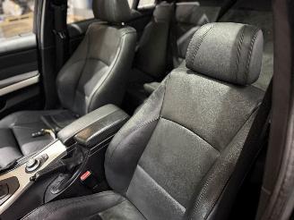 BMW 3-serie 335d 24V Combi/o  Diesel 2.993cc 210kW (286pk) RWD picture 9