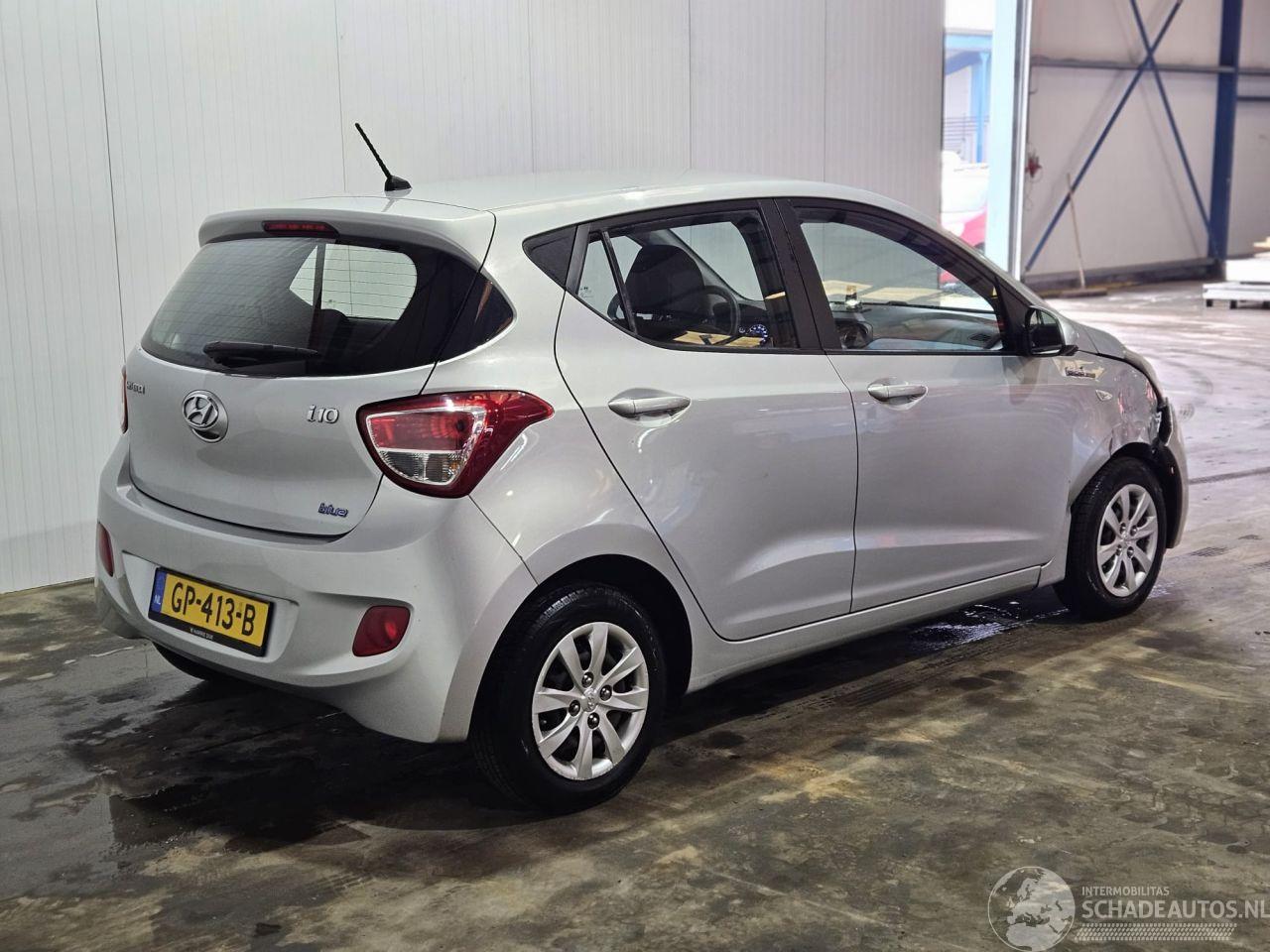 Hyundai I-10 1.0 12V Hatchback  Benzine 998cc 49kW (67pk) FWD