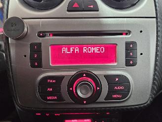 Alfa Romeo MiTo 1.3 JTDm 16V Eco Hatchback  Diesel 1.248cc 62kW (84pk) FWD picture 11