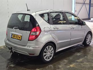 skadebil auto Mercedes A-klasse 2.0 A-180 CDI 16V 5-Drs. Hatchback 4Dr Diesel 1.991cc 80kW (109pk) FWD 2009/9