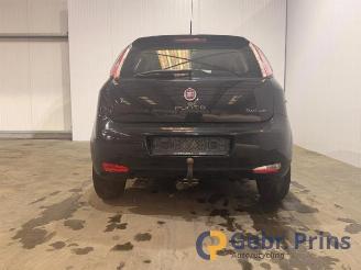 Uttjänta bilar auto Fiat Punto Punto III (199), Hatchback, 2012 0.9 TwinAir Turbo 100 2014/7