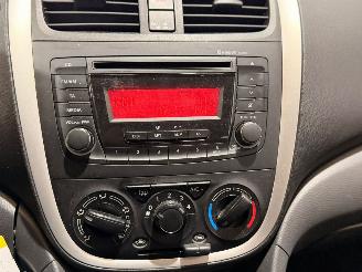 Suzuki Celerio 1.0 12V Dualjet Hatchback 4Dr Benzine 996cc 50kW (68pk) FWD picture 15
