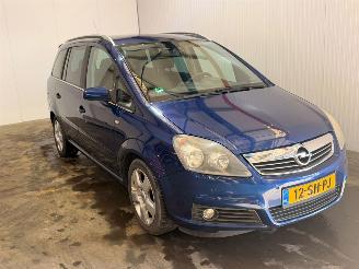 Opel Zafira 2.2 16V 7-seats Direct Ecotec MPV  Benzine 2.198cc 110kW (150pk) FWD picture 3