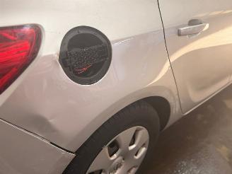 Opel Astra 1.7 CDTi 16V 110 Hatchback 4Dr Diesel 1.686cc 81kW (110pk) FWD picture 8