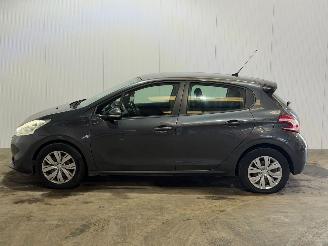 Peugeot 208 1.2 Vti 12V PureTech 82 Hatchback  Benzine 1.199cc 60kW (82pk) FWD picture 7