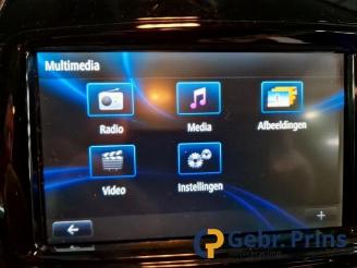 Renault Captur Captur (2R), SUV, 2013 1.2 TCE 16V EDC picture 10