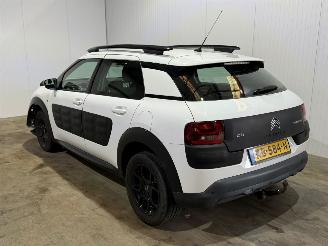 Coche accidentado Citroën C4 cactus 1.2 PureTech 82 12V Hatchback 4Dr Benzine 1.199cc 60kW (82pk) FWD 2016/7