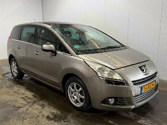 krockskadad bil auto Peugeot 5008 1.6 VTI 16V MPV  Benzine 1.598cc 88kW (120pk) FWD 2011/5