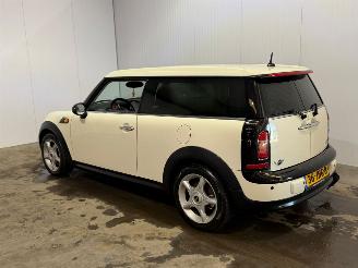 Coche accidentado Mini One CLUBMAN 1.4 16V One Combi/o  Benzine 1.397cc 70kW (95pk) FWD 2009/5