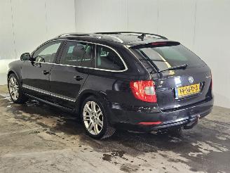 Auto incidentate Skoda Superb 1.8 TSI  AUT16V Combi/o  Benzine 1.798cc 118kW (160pk) FWD 2010/8