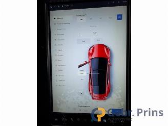 Tesla Model S Model S, Liftback, 2012 / 2026 70D picture 7