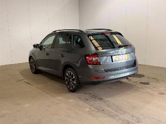 krockskadad bil auto Skoda Fabia 1.0 TSI 12V Combi/o 2020/9