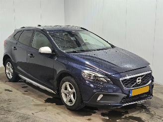 krockskadad bil auto Volvo V-40 V40 Cross Country 1.6 T4 GTDi 16V Hatchback 2013/1